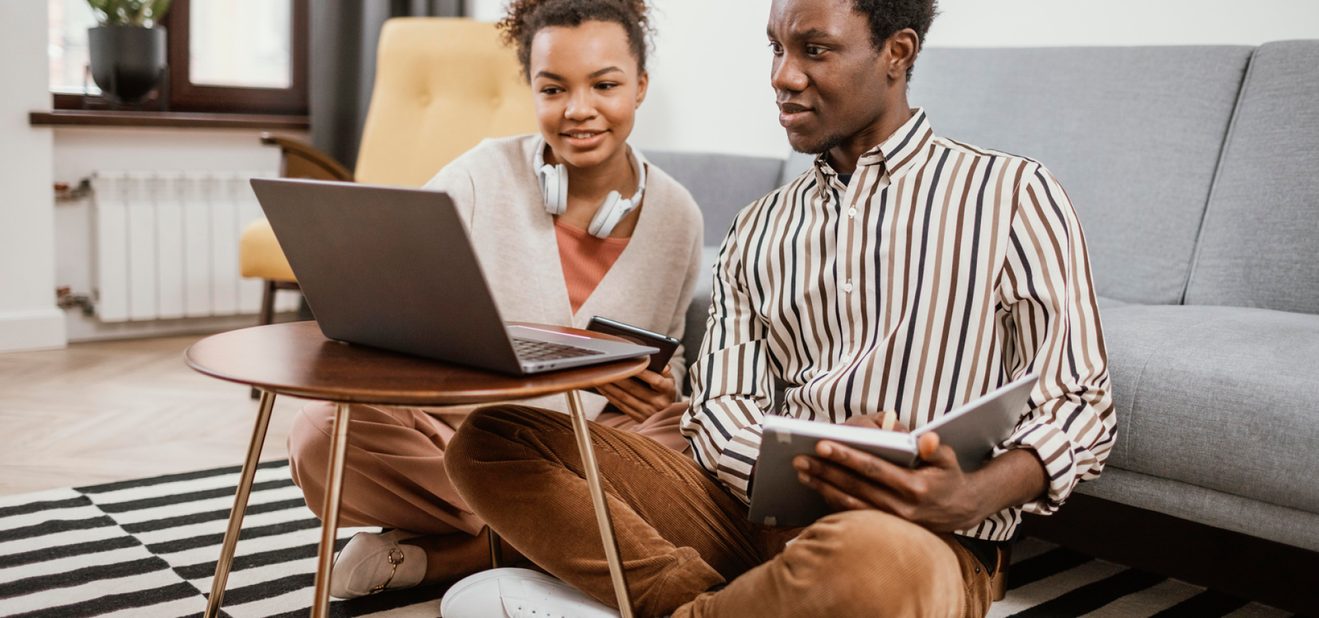 african-american-people-working-from-modern-place